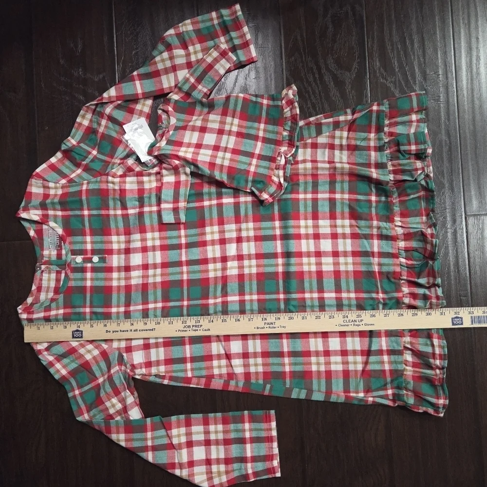 New Girls Plaid Christmas Nightgown With Matching Doll Gown Size 10-12